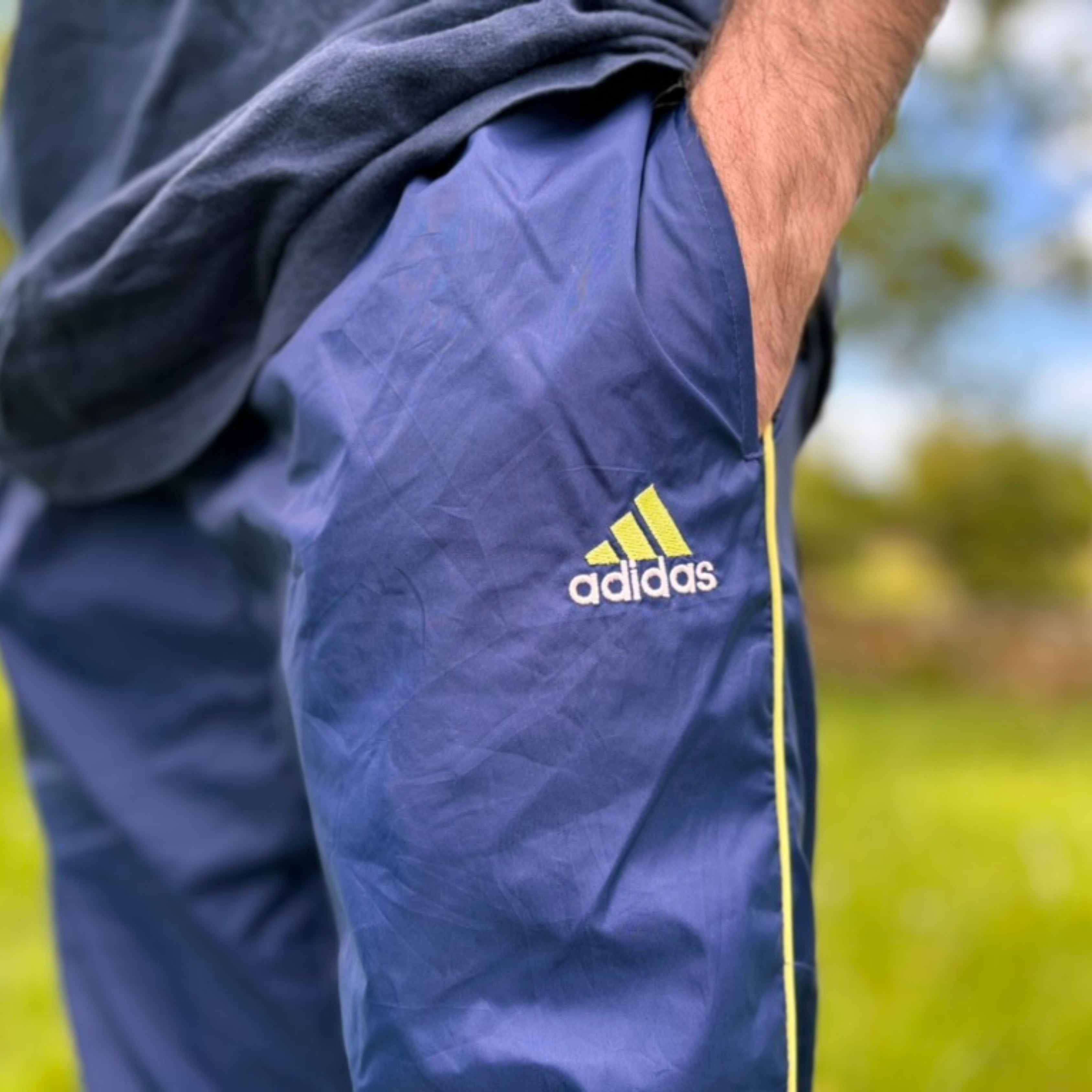 Trackpants